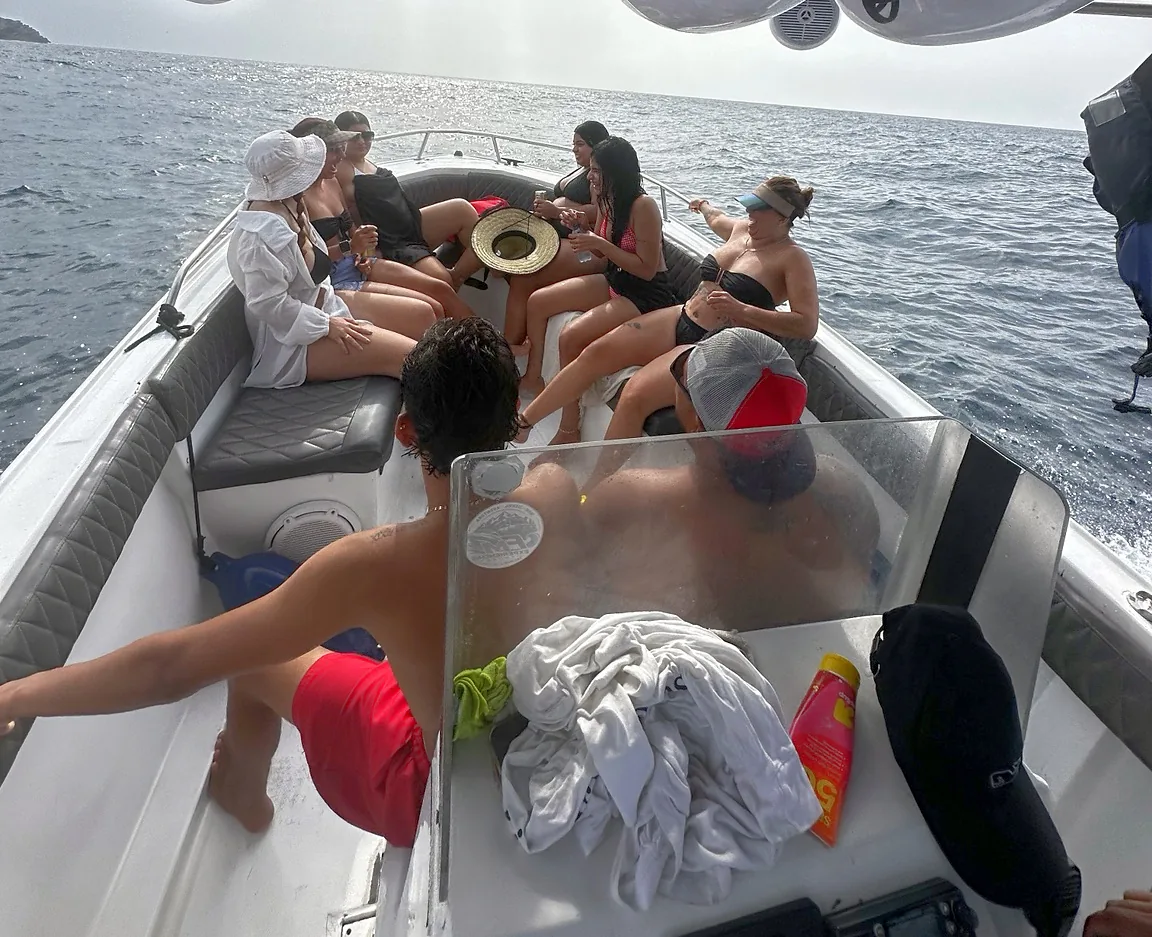 Santa Marta con amigos